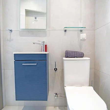 Corfu Port * Mantouki