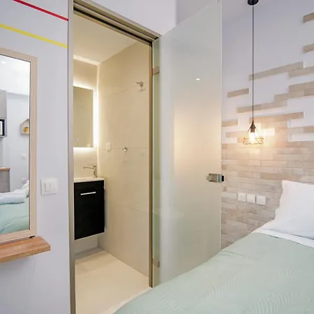 Corfu Port * Mantouki