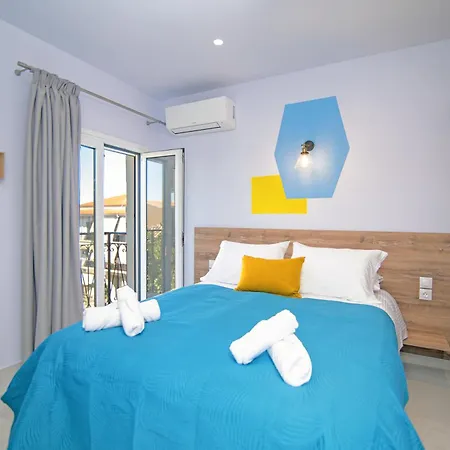 Corfu Port * Mantouki