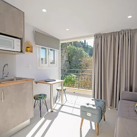 Corfu Port Apartment Mantouki