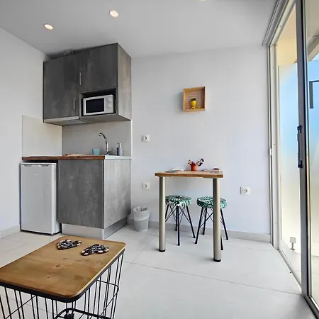 Corfu Port Apartment