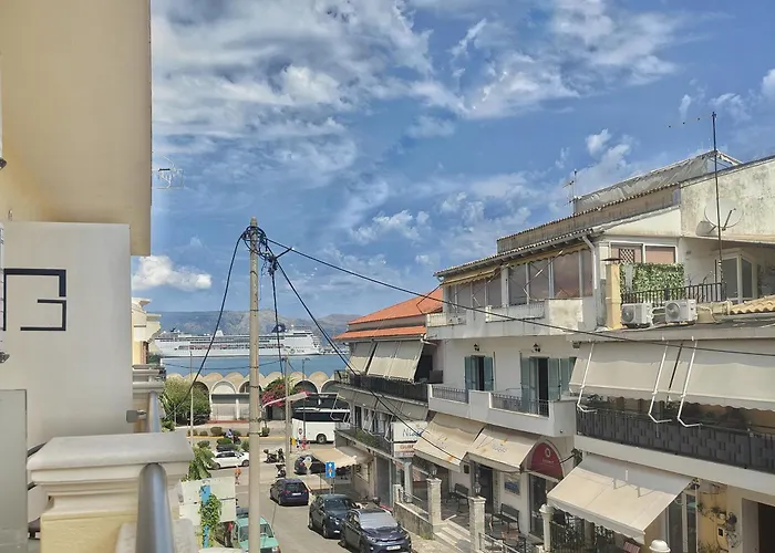 Corfu Port Апартаменты *
