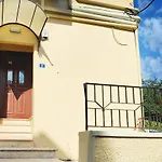Corfu Port 아파트 Mantouki